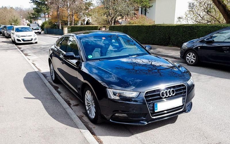 Gebraucht Audi A5 Sportback 204 PS (150 kW) 2012 Schwarz Kleinwagen