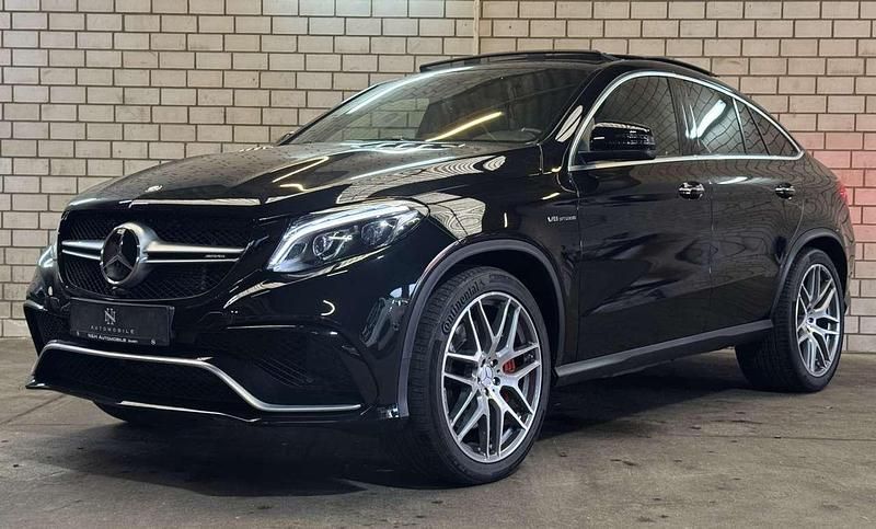 Obsidianschwarz metalliclack Gebraucht 2017 Mercedes GLE63 AMG AMG Coupé | 56.990 € (Fairer Preis) - Bild 1/4