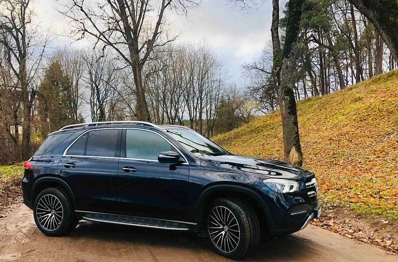 Blau Gebraucht 2020 Mercedes GLE350 SUV | 47.100 € (Teuer) - Bild 1/4