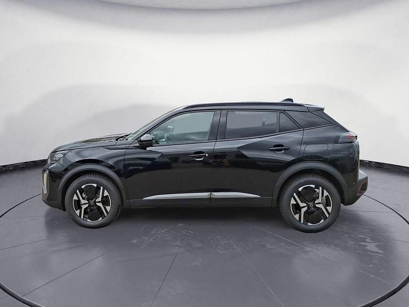 Neu Peugeot 2008 GT 136 PS (100 kW) 2025 Schwarz SUV