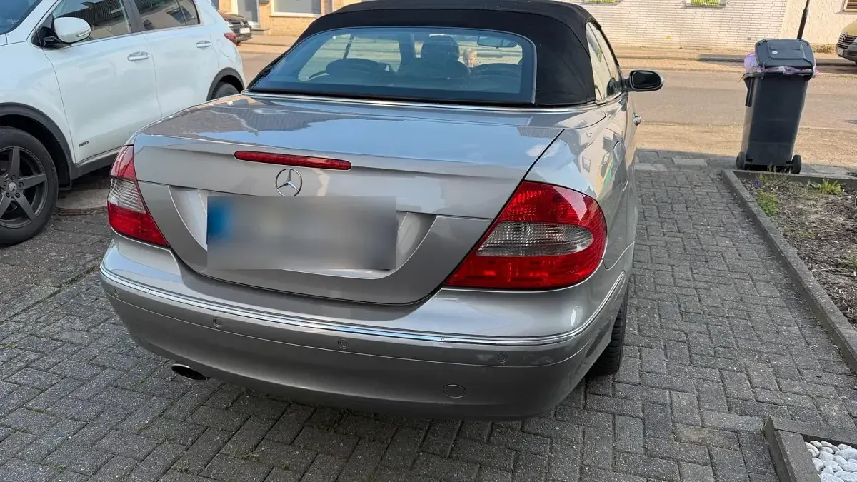 Gebraucht Mercedes CLK280 231 PS (169 kW) 2006 Braun Cabrio