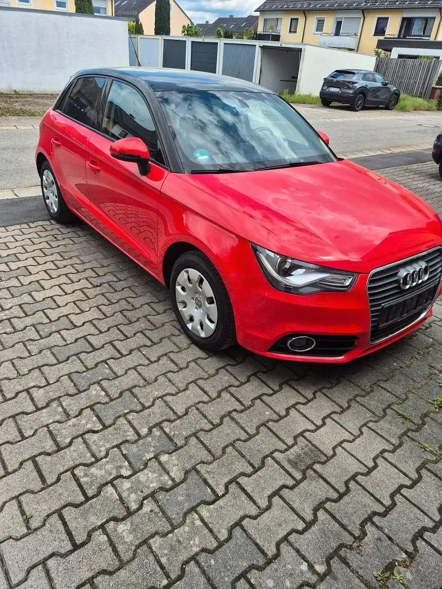 Gebraucht Audi A1 Sportback Ambition 86 PS (63 kW) 2013 Rot Kleinwagen