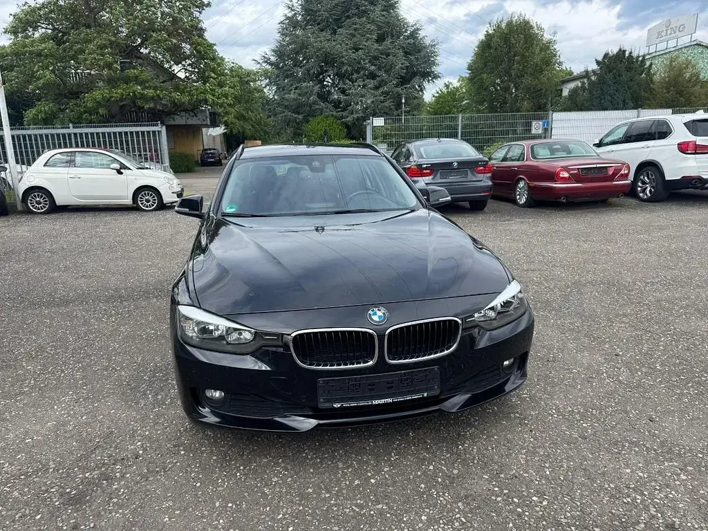 Brugt BMW 318 143 HK (105 kW) 2014 Sort Stationcar