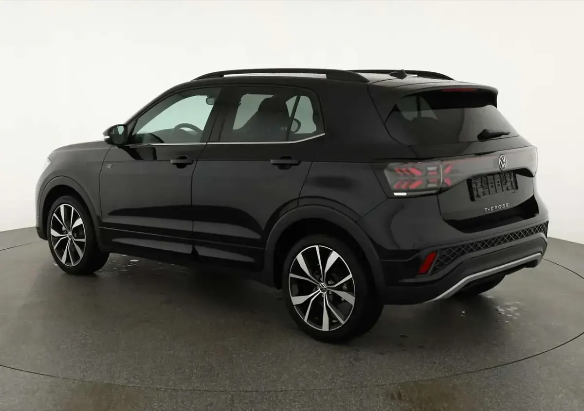 Neu VW T-Cross R-line 150 PS (110 kW) 2026 Deep black perleffekt SUV
