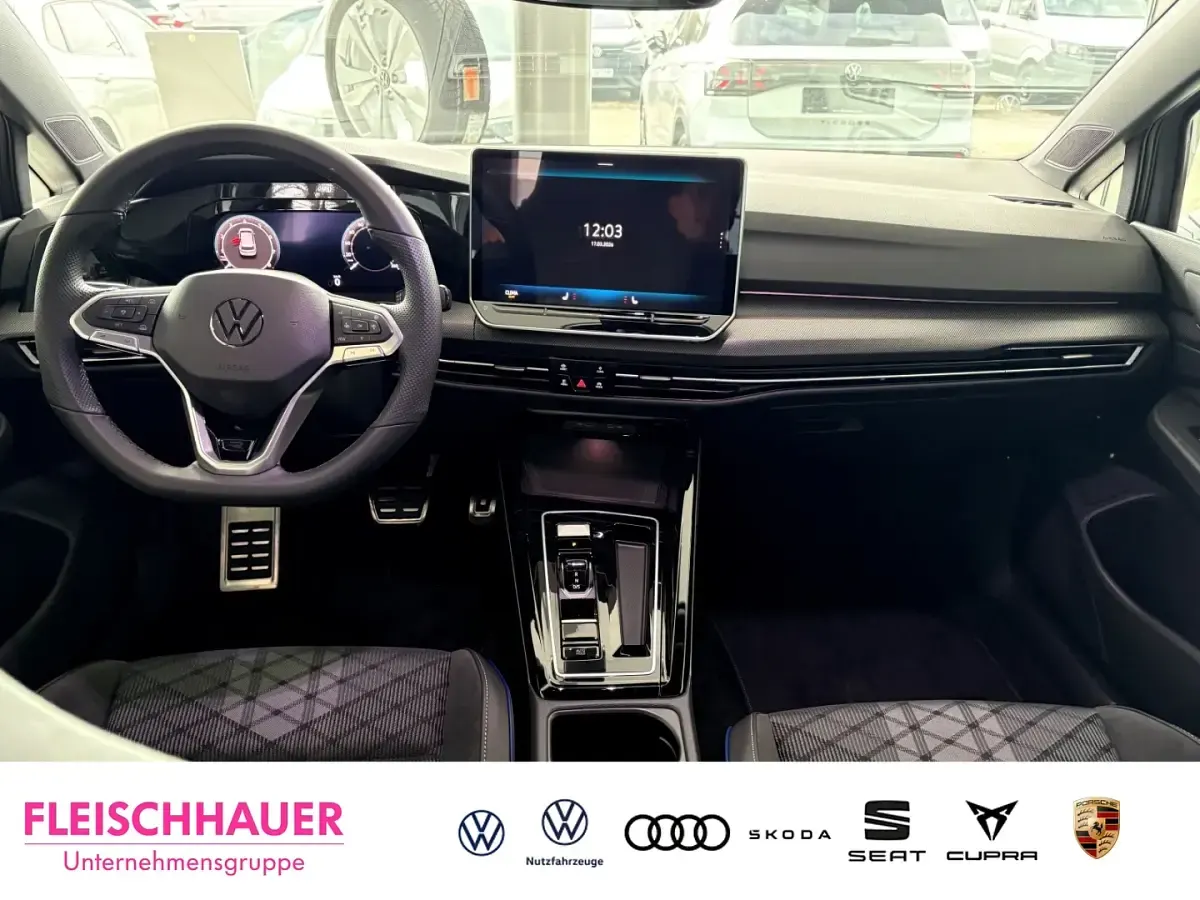 Gebraucht VW Golf VIII Goal 150 PS (110 kW) 2025 Weiss Limousine