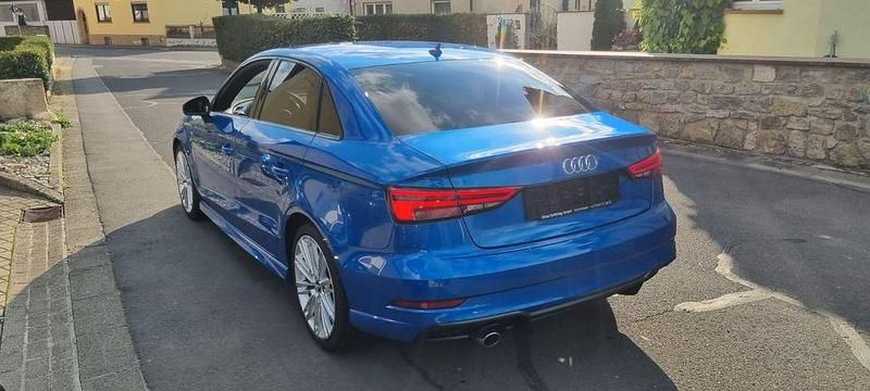 Gebraucht Audi A3 S-Line 116 PS (85 kW) 2017 Blau Limousine