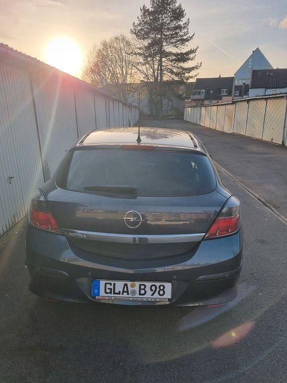 Gebraucht Opel Astra GTC 90 PS (66 kW) 2009 Blau Limousine