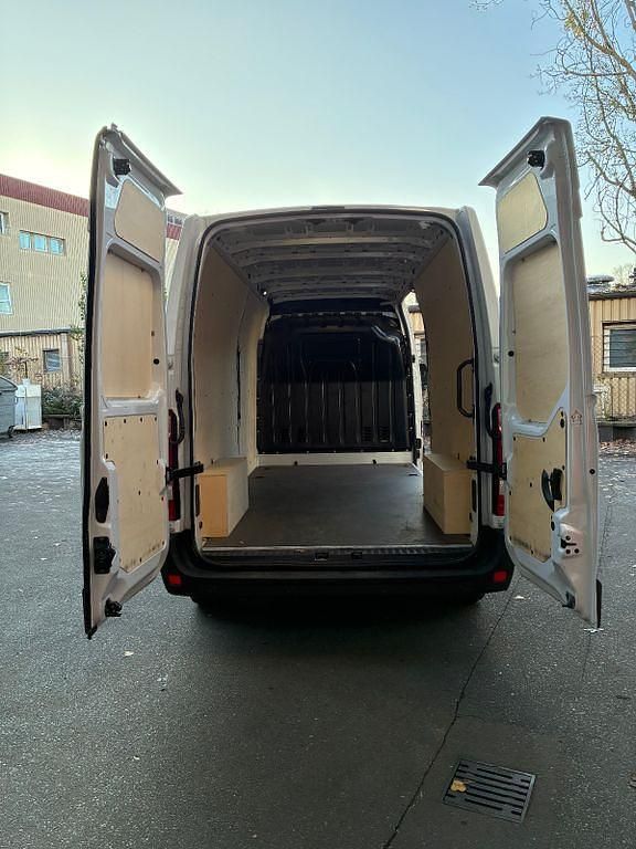 Gebraucht Renault Master 150 PS (110 kW) 2023 Weiß Van / Kleinbus