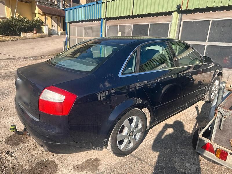 Gebraucht Audi A4 185 PS (136 kW) 2004 Blau Limousine