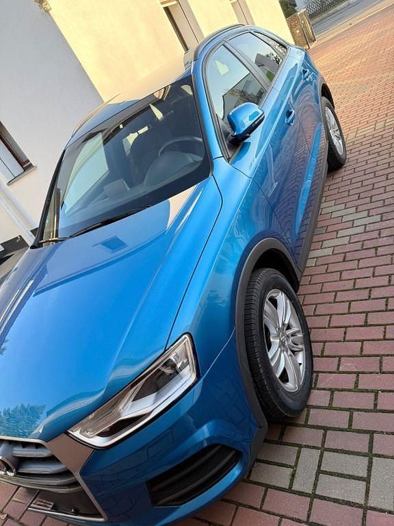 Gebraucht Audi Q3 Sport 120 PS (88 kW) 2017 Blau SUV