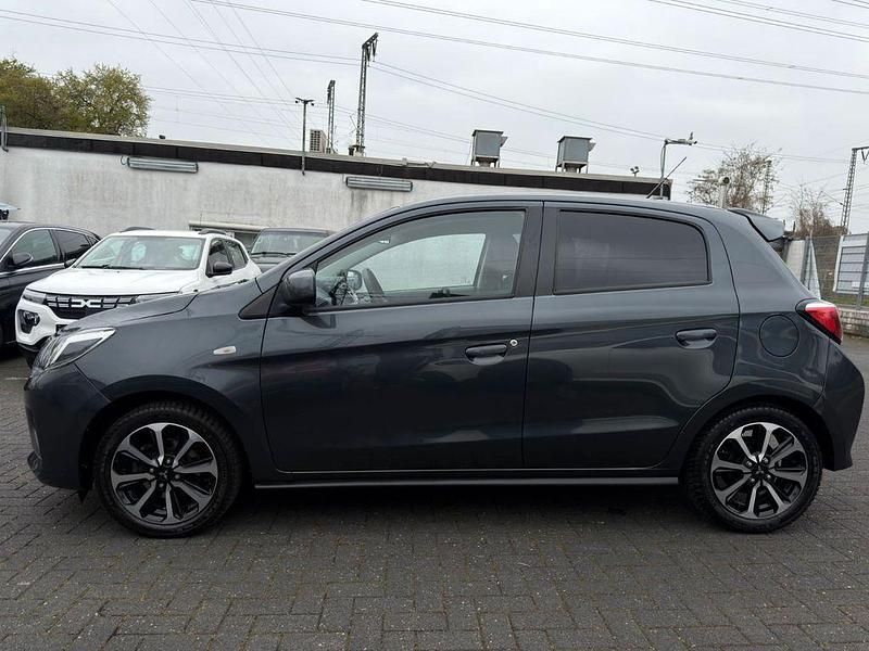 Second-hand Mitsubishi Space Star Select+ 71 CP (52 kW) 2023 Gri Hatchback