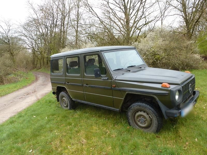 Gebraucht Mercedes G300 88 PS (64 kW) 1986 Grün SUV