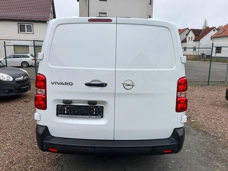 Gebraucht Opel Vivaro Edition 144 PS (105 kW) 2022 White jade Van / Kleinbus