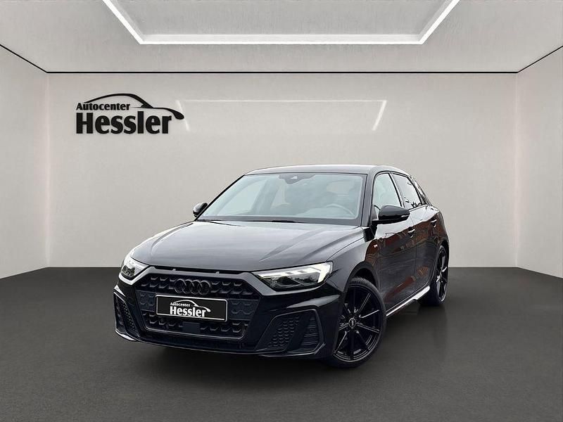 Schwarz Gebraucht 2022 Audi A1 Sportback S-Line Kleinwagen | 23.900 € (Teuer) - Bild 1/4