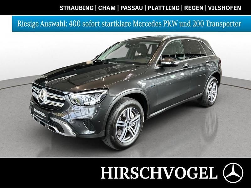 Metalliclack graphitgrau Gebraucht 2021 Mercedes GLC300e Exclusive SUV | 28.480 € (Fairer Preis) - Bild 1/4