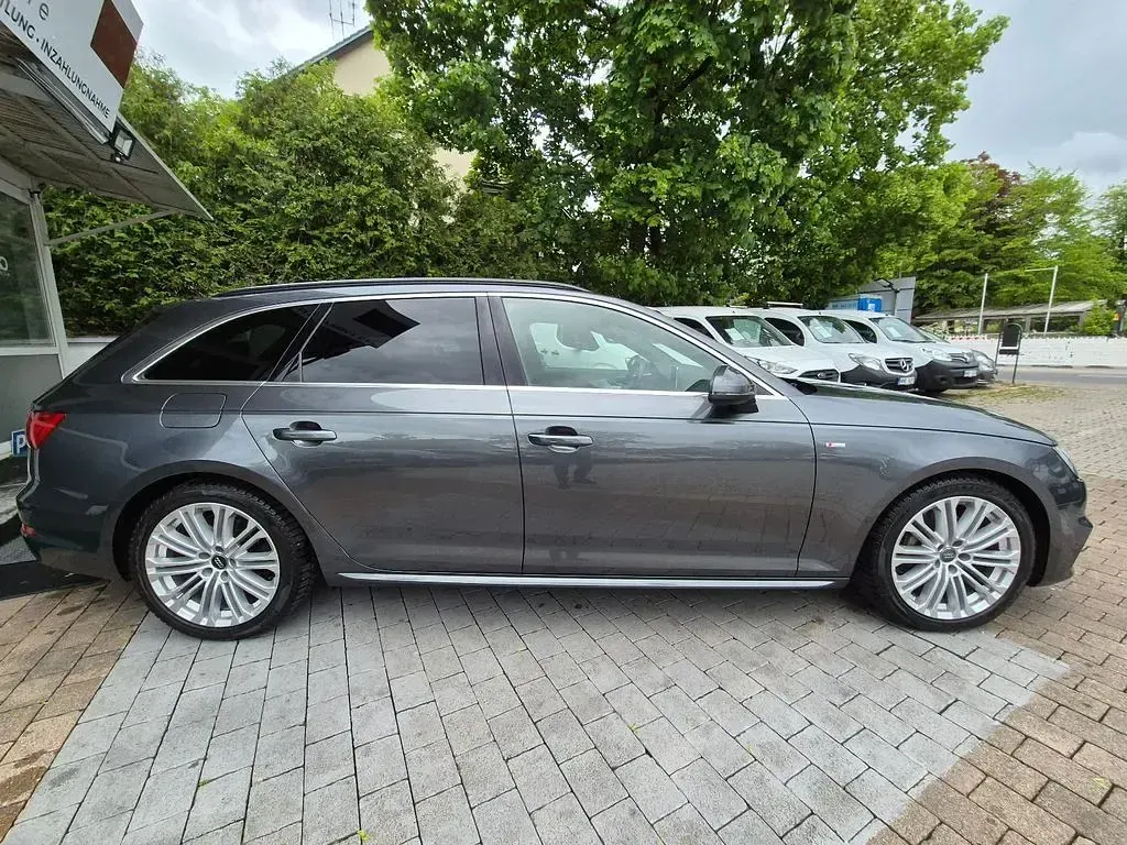 Gebraucht Audi A4 S-Line 218 PS (160 kW) 2016 Grau Kombi