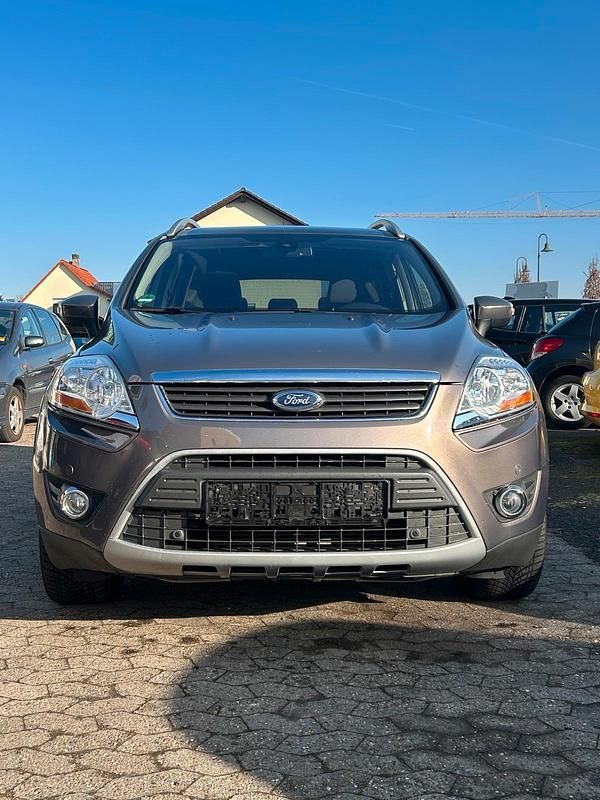 Braun Gebraucht 2012 Ford Kuga SUV | 8.900 € (Fairer Preis) - Bild 1/4