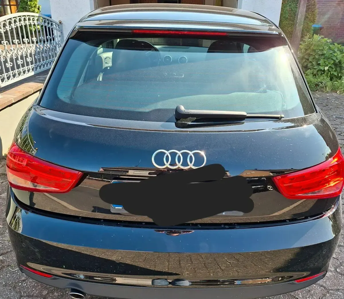 Gebraucht Audi A1 90 PS (66 kW) 2017 Schwarz Kleinwagen
