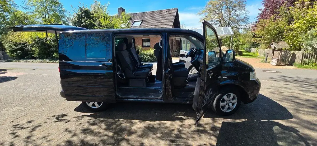Gebraucht VW T5 174 PS (127 kW) 2007 Schwarz Van