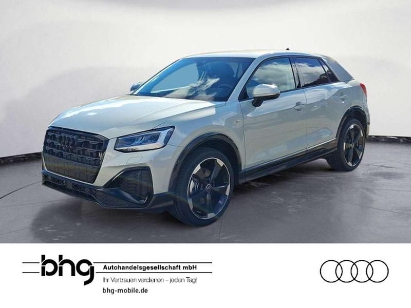 Neu Audi Q2 S-Line 150 PS (110 kW) 2026 Tausilber metallic SUV