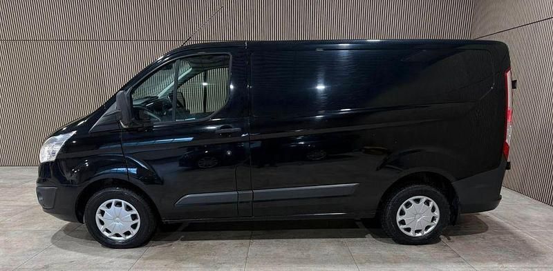 Gebraucht Ford Transit 131 PS (96 kW) 2018 Schwarz Van / Kleinbus