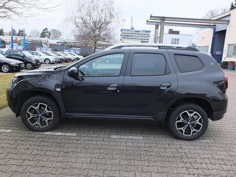 Gebraucht Dacia Duster Celebration 101 PS (74 kW) 2020 Schwarz SUV