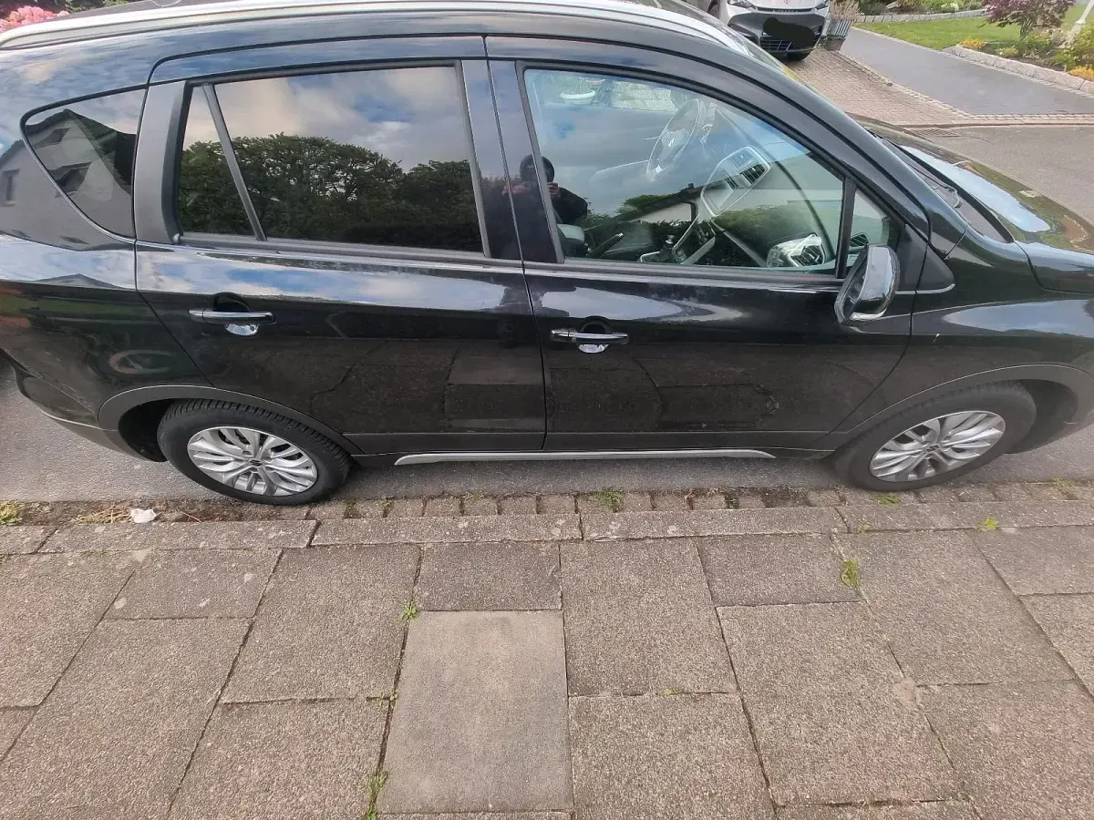 Gebraucht Suzuki SX4 S-Cross 105 PS (77 kW) 2013 Schwarz SUV