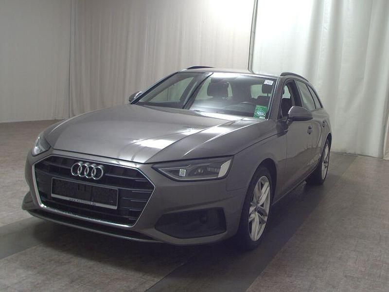 Gebraucht Audi A4 Ambiente 163 PS (119 kW) 2021 Grau Kombi