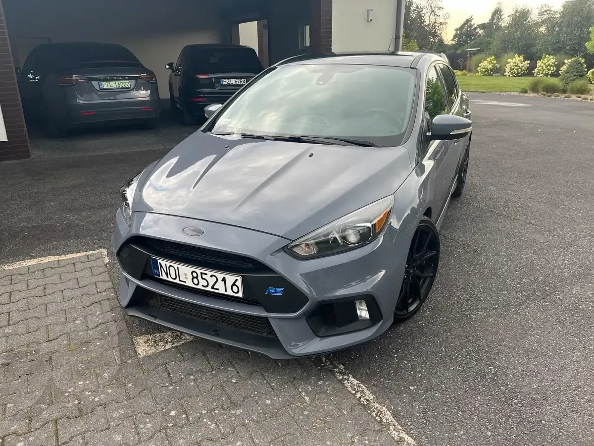 Gebraucht Ford Focus RS 350 PS (257 kW) 2016 Grau Kleinwagen