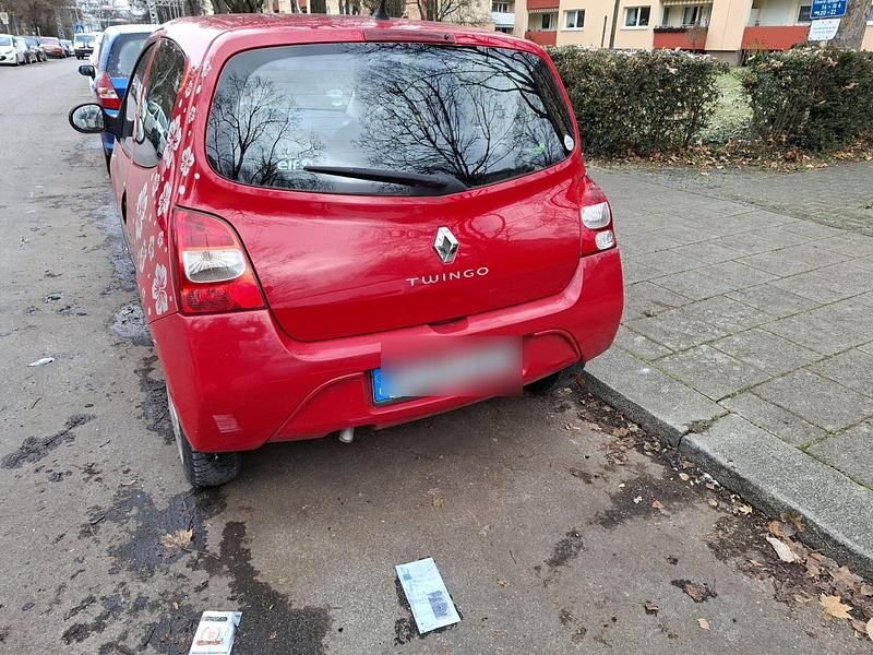Gebraucht Renault Twingo 60 PS (44 kW) 2009 Rot Kleinwagen
