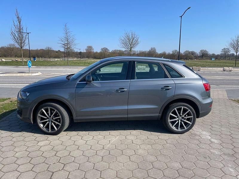 Gebraucht Audi Q3 170 PS (125 kW) 2013 Grau SUV