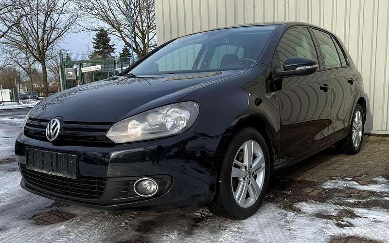 Deep black perleffekt Gebraucht 2012 VW Golf VII Match Kleinwagen | 8.690 € (Fairer Preis) - Bild 1/4