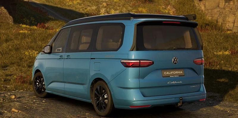 Neu VW T7 Beach 245 PS (180 kW) 2026 Medium blue / deep black perleff Van