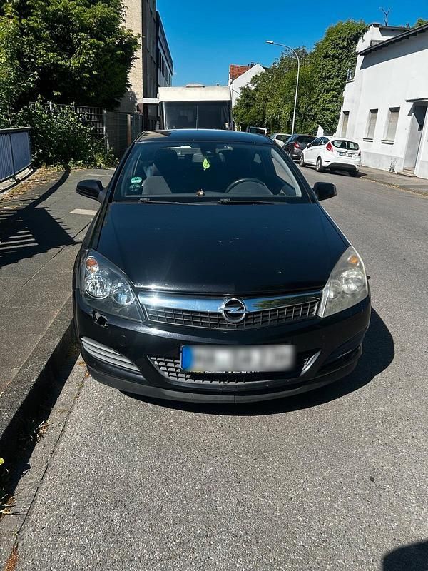 Schwarz Gebraucht 2007 Opel Astra GTC Coupé | 799 € (Fairer Preis) - Bild 1/4