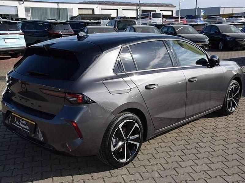 Gebraucht Opel Astra 131 PS (96 kW) 2024 Grau Limousine