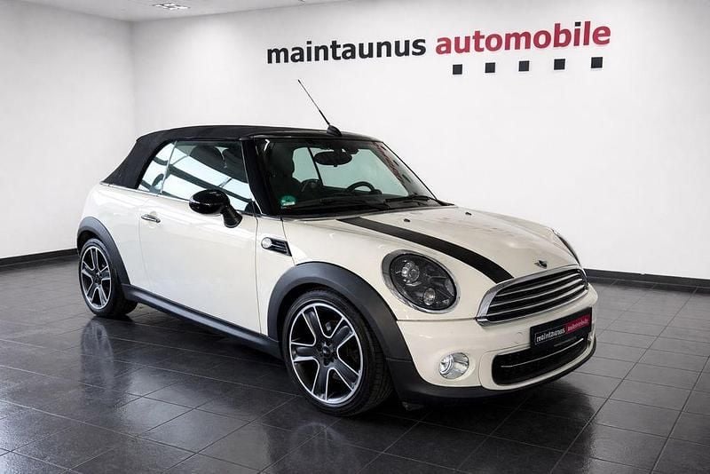 Gebraucht Mini Cooper Cabriolet 122 PS (89 kW) 2015 Weiß Cabrio