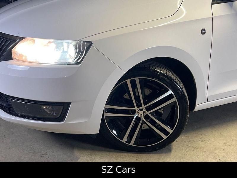 Gebraucht Skoda Rapid Style 105 PS (77 kW) 2014 Weiß Kleinwagen