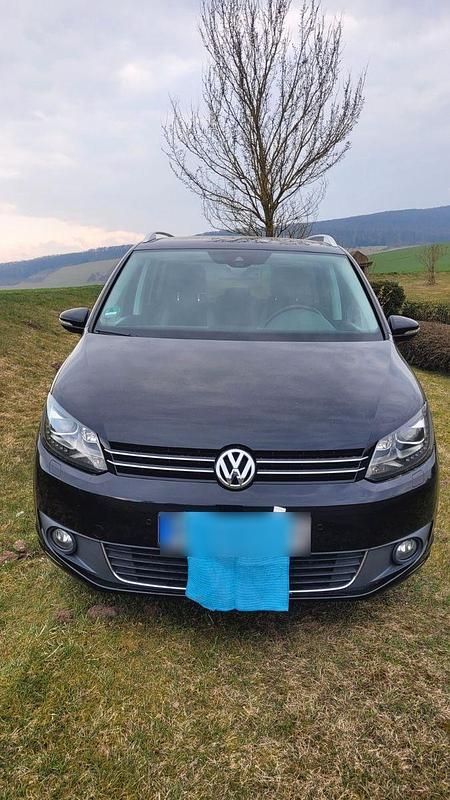 Gebraucht VW Touran 140 PS (102 kW) 2013 Schwarz Van / Kleinbus