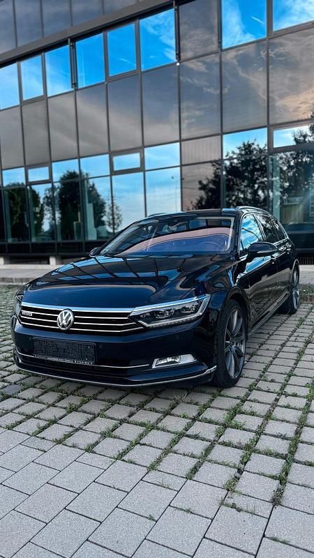 Schwarz Gebraucht 2014 VW Passat Kombi | 13.999 € (Fairer Preis) - Bild 1/4