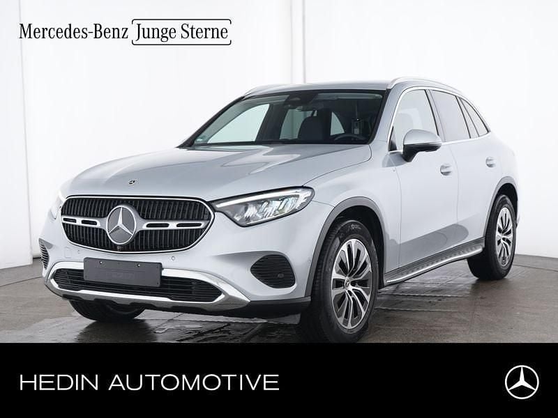 Silber Gebraucht 2025 Mercedes GLC200 Avantgarde SUV | 49.890 € (Superpreis) - Bild 1/4