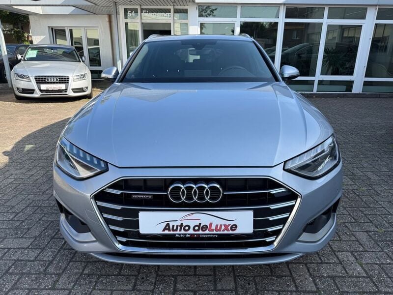 Gebraucht Audi A4 S-Line 204 PS (150 kW) 2022 Silber Limousine