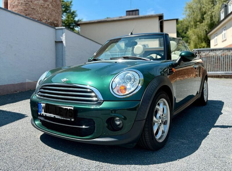 Grün Gebraucht 2012 Mini Cooper D Kleinwagen | 9.000 € (Fairer Preis) - Bild 1/4