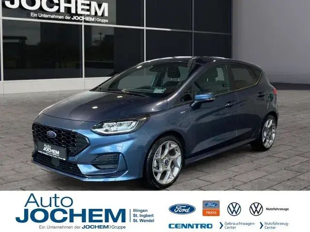 Chromablau Gebraucht 2023 Ford Fiesta ST-Line Kleinwagen | 20.390 € (Fairer Preis) - Bild 1/4