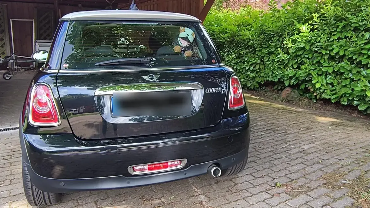 Gebraucht Mini Cooper D 112 PS (82 kW) 2014 Schwarz Kleinwagen