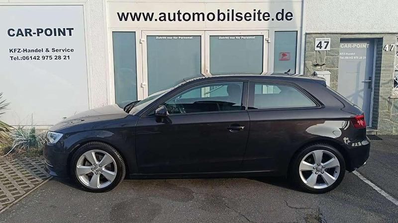 Gebraucht Audi A3 Ambiente 150 PS (110 kW) 2015 Belugabraun metallic Kleinwagen