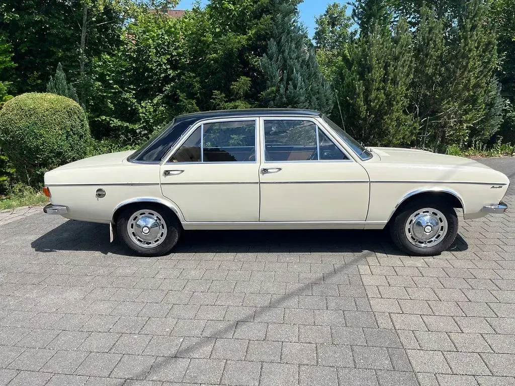 Gebraucht Audi 100 101 PS (74 kW) 1969 Weiß Limousine