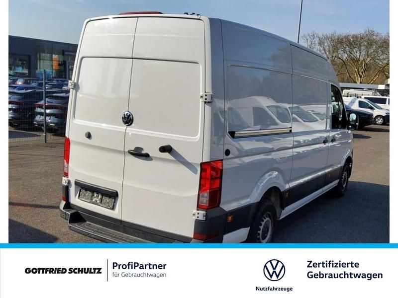 Gebraucht VW Crafter 102 PS (75 kW) 2021 Weiss Van