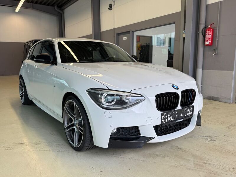 Weiß Gebraucht 2015 BMW 120 M Sport Kleinwagen | 13.800 € (Etwas zu teuer) - Bild 1/4