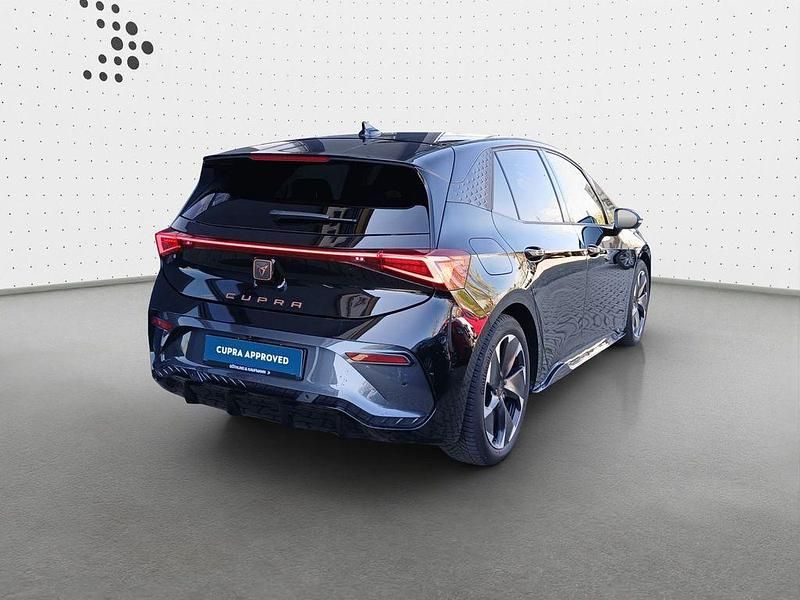 Second-hand Cupra Born e-Boost 169 kW (231 CP) 2025 Negru Hatchback