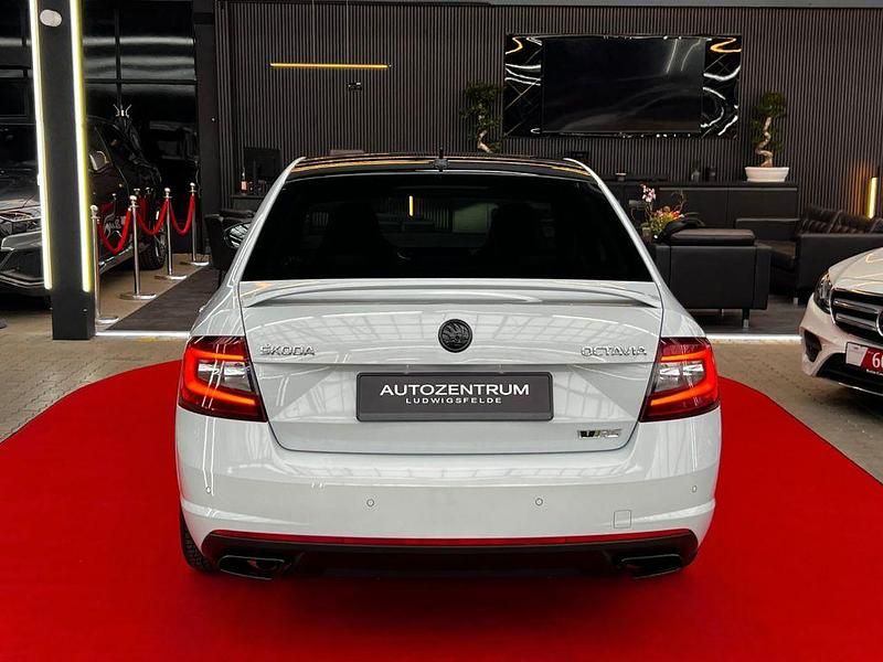 Gebraucht Skoda Octavia RS 245 PS (180 kW) 2018 Weiß Limousine